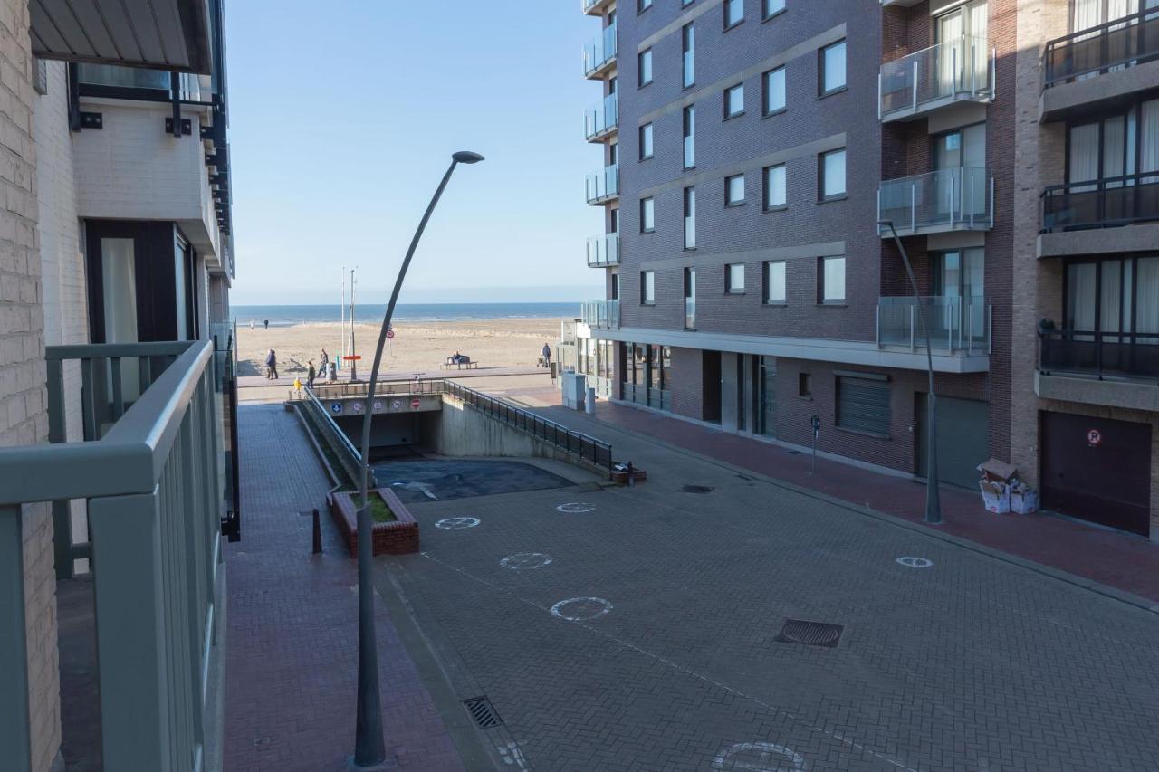 Oostduinkerke Res Henri IV Exterior foto