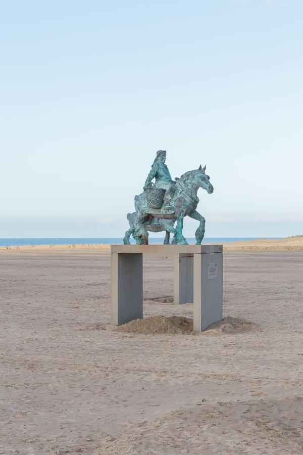 Oostduinkerke Res Henri IV Exterior foto